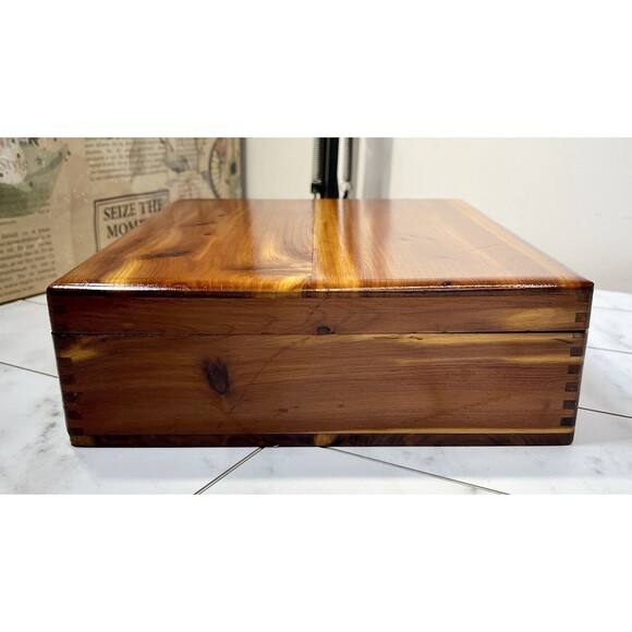 Vintage Cedar Wood Dovetail Trinket Box Boho Primitive Country Farmhouse - Picture 5 of 13